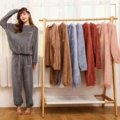 グレー　レディース ルームウエアー コーラル フリース 上下セット グレー