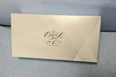 エステファクト ジュエリーパクトSP ファンデーション レフィル(専用パフ付き)のサムネイル