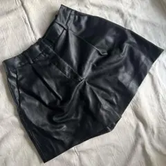 zara ショートパンツ