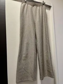 レトロガール　柄ワイドパンツ ベージュグリーン系