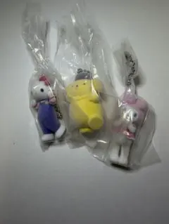 サンリオキャラクターズ　ミニチュアチャームライブキャラクター　3種セット　キティ