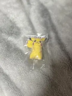 ポケモン フロッキードール ピカチュウ