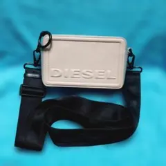 早いものがち☆DIESEL カウレザーミニクロスボディバック//ショルダーバッグのサムネイル