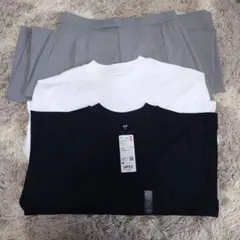 ユニクロ エアリズム コットン Tシャツ ブラック・ホワイト／パンツグレー