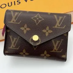 ルイヴィトン 折財布 ポルトフォイユ ヴィクトリーヌ モノグラム フューシャ