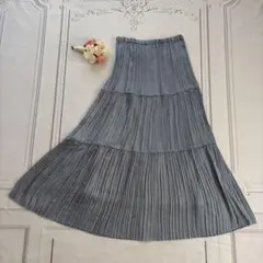 【美品】クリーコンフォルト ティアードプリーツスカート ブルー　Mのサムネイル