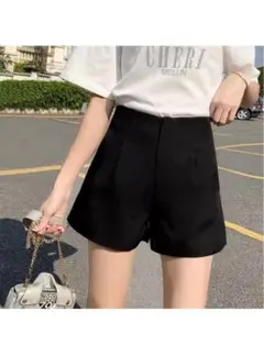 GRL タックハイウェストショートパンツ at1744
