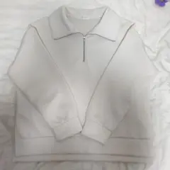 ハニーズホワイト ジッパー付きポロネック スウェット