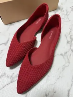 ✨美品✨VIVAIA フラットシューズ レッド ポインテッドトゥ - メルカリ