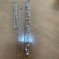 ホワイトビーズ ロングネックレス