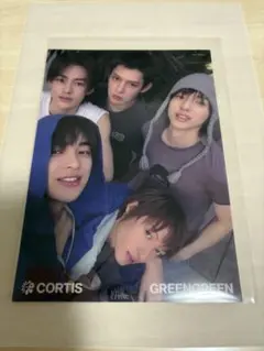 CORTIS GREENGREEN ユニバ 特典 A5クリアポスター - メルカリ