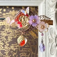 紅彼岸花と三日月の和風ピアス 彼岸花 ワイヤーフラワー 鬼灯 カーネリアン 蓮 紅彼岸花と三日月の和風ピアス 彼岸花 ワイヤーフラワー 鬼灯