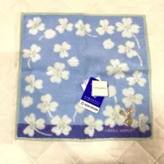 LAURA ASHLEY クローバー　うさぎ　タオルハンカチ