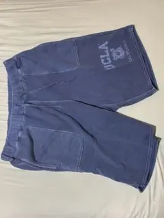 UCLA ネイビーショートパンツ