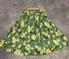 Mademoiselle NONNON ひざ丈スカート