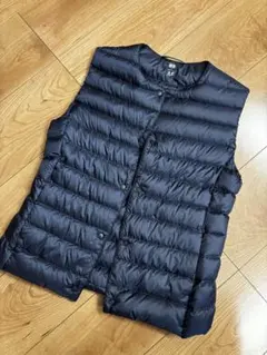 着用１回　ユニクロ　襟2パターン　ウルトラライトダウンコンパクトベスト S