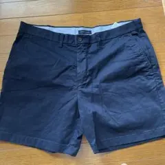 TOMMY HILFIGER ネイビーショートパンツ 40
