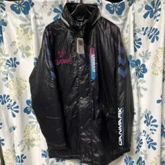 hummel ブラック ナイロンジャケット URBAN TRANSVERSAL