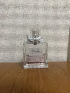 ミスディオール　ブルーミングブーケ　オードゥ トワレ 50ml