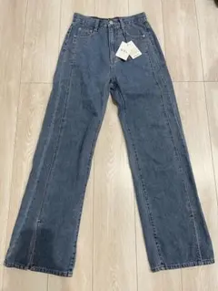 Item thumbnail for item 4b3f502c-fd9b-41d0-bfb5-685b522f4982