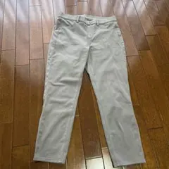 UNIQLO ユニクロ　グレー カジュアルパンツ