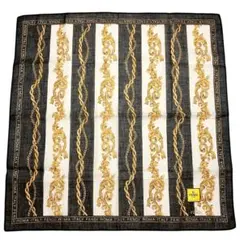 新品未使用✨FENDI　フェンディ　ハンカチ　綿　チェーン　ローマイタリー　ロゴのサムネイル