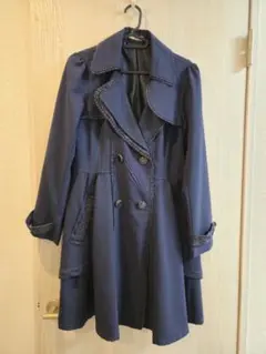 axes femme トレンチコート