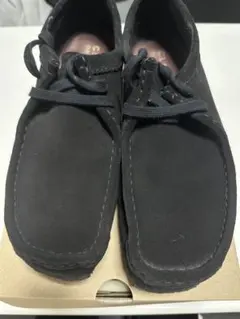 K*a様 【CLARKS】クラークス ワラビー ブラックスエード26.5cmのサムネイル