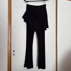 新品未使用チャコット　黒いフリル付きレッスンウェア