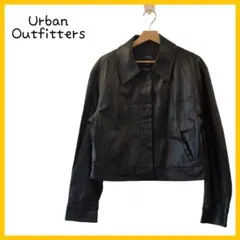 Urban Outfitters　 クロップド丈 フェイクレザージャケット　L