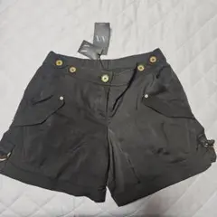 新品 アルマーニエクスチェンジ サテン生地ショートパンツ カーキ ARMANI