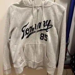 TOMMY JEANS ジップアップパーカー グレー