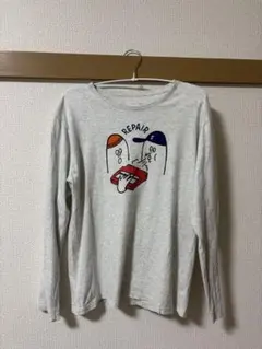イラスト付きグレー長袖カットソーのサムネイル