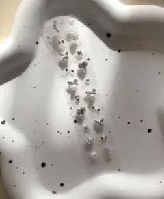 耳つぼジュエリー【安心の匿名配送】即時発送　シルバー　ラインストーン　白