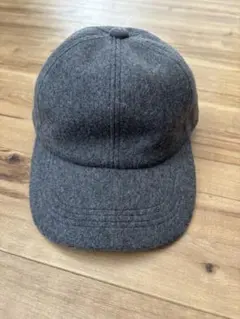 アッパーハイツ ウール グレー ベースボールキャップ