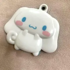 シナモロール ミラー付きチャーム スライド式 鏡 キーホルダー サンリオ