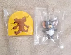 ジェリーとタフィーがいるお家フィギュア