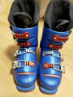 Item thumbnail for item 6cb61965-97ae-4c5d-a01f-3bd9406ed0e8