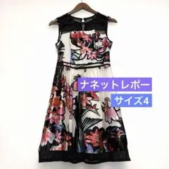 お値下げ中♡ナネットレポー　シルク混　ノースリーブワンピース　サイズ4 花柄のサムネイル