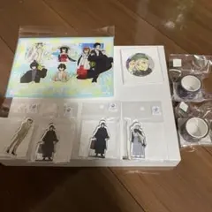 文豪ストレイドッグス　アクリルアートパネル　ミニアクリルフィギュア　缶バッジ