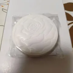 マキアージュ　推し型ミラーのサムネイル