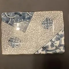 陶器 皿 葡萄文様 角皿 和食器 - メルカリ
