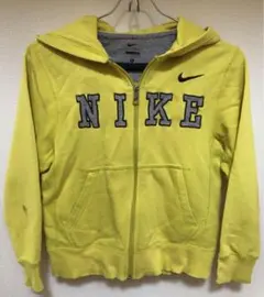 NIKE パーカー　イエロー