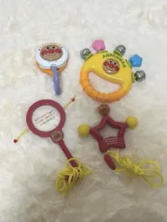 アンパンマン　おもちゃセット売り　 カスタネット　ベル　 カラーパット