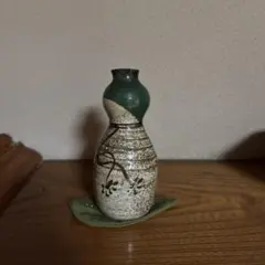 陶器製 徳利 緑と茶色のグラデーション