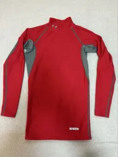 UNDER ARMOUR METAL 厚手長袖アンダーシャツ Sサイズ