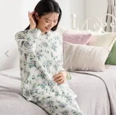 2026年最新】Laura Ashley レディース パジャマの人気アイテム - メルカリ