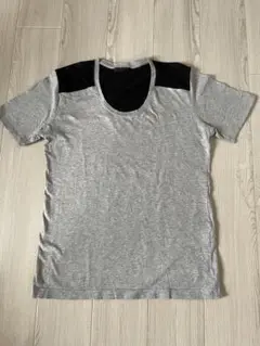 グレー Tシャツ ブラックパネル 刀プリント