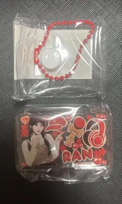 石井蘭 ME:I ミーアイ ガチャガチャ みてコレ！ キーホルダー