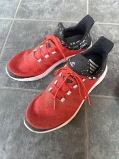 adidas スニーカー レッド 27.5cmのサムネイル